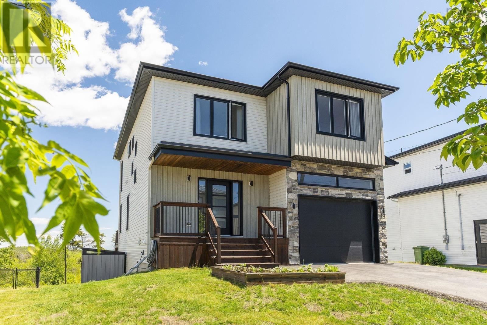 58 Mica Crescent - 1