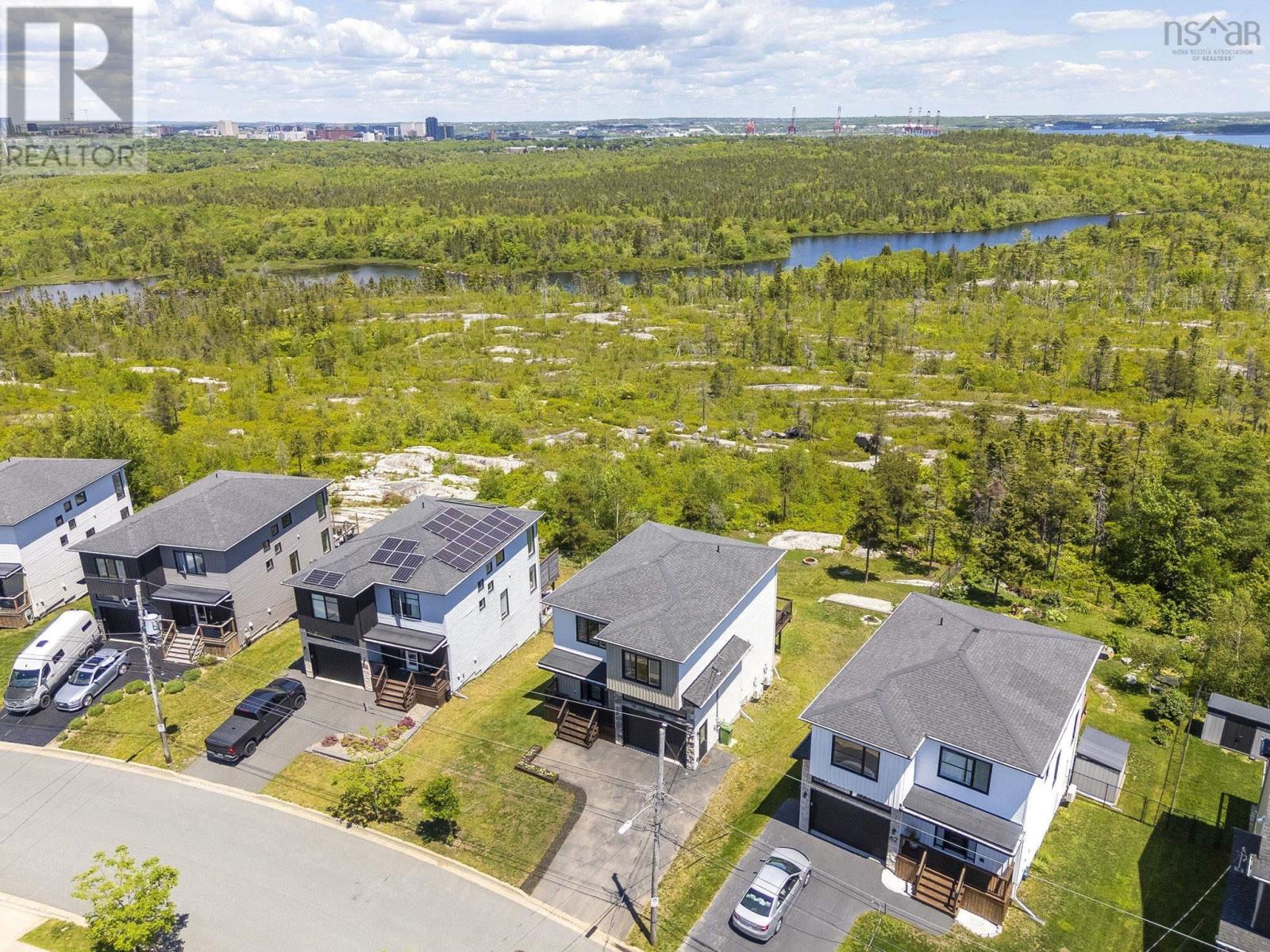58 Mica Crescent - 40