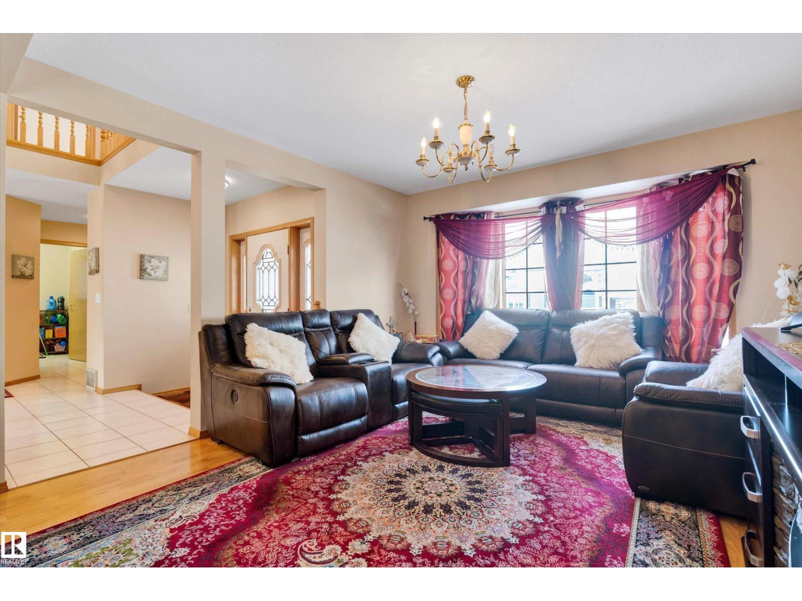 6119 156 AV NW - 9