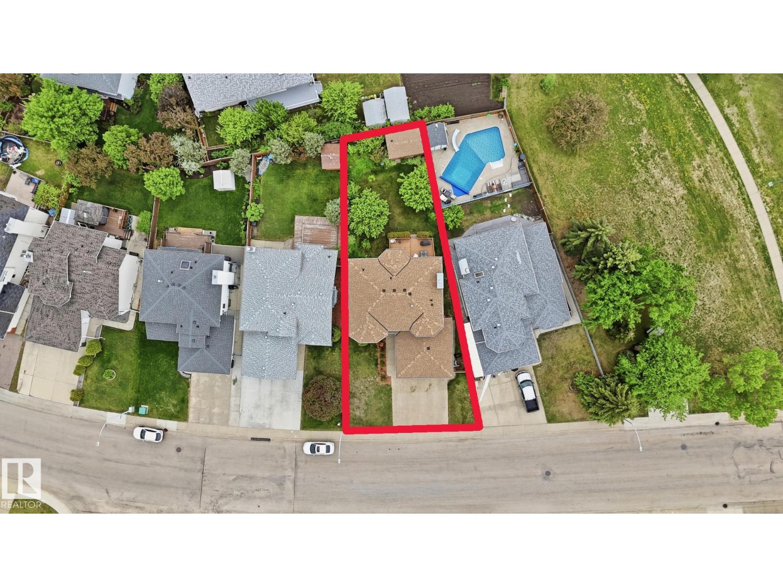 6119 156 AV NW - 35