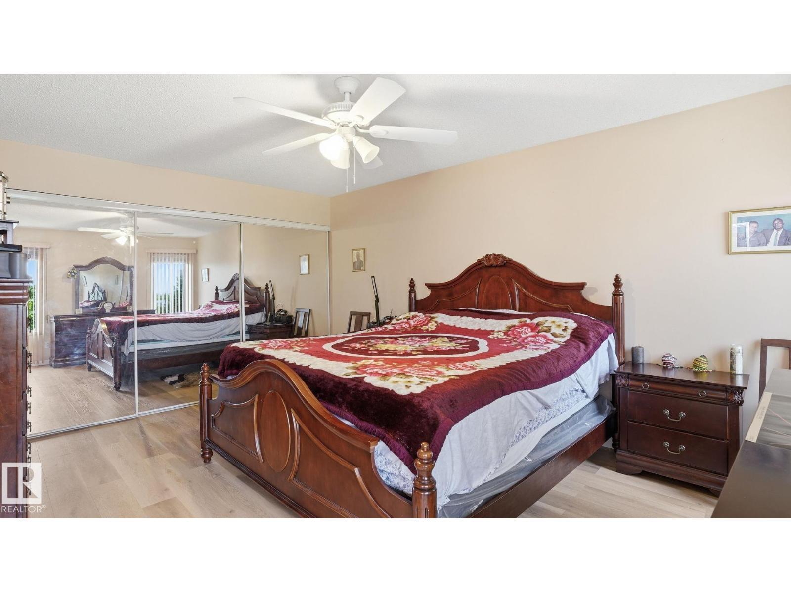 6119 156 AV NW - 20