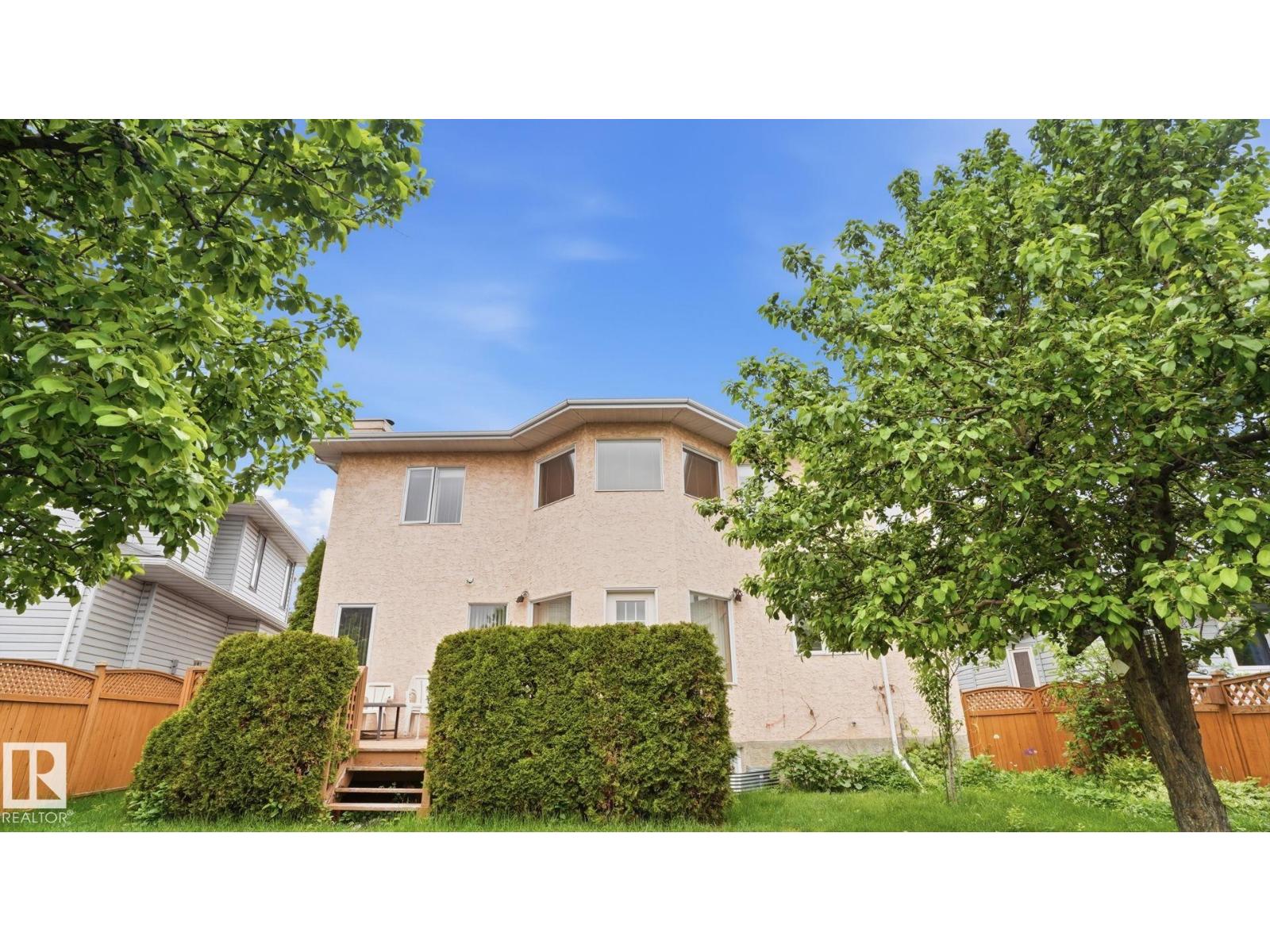 6119 156 AV NW - 32