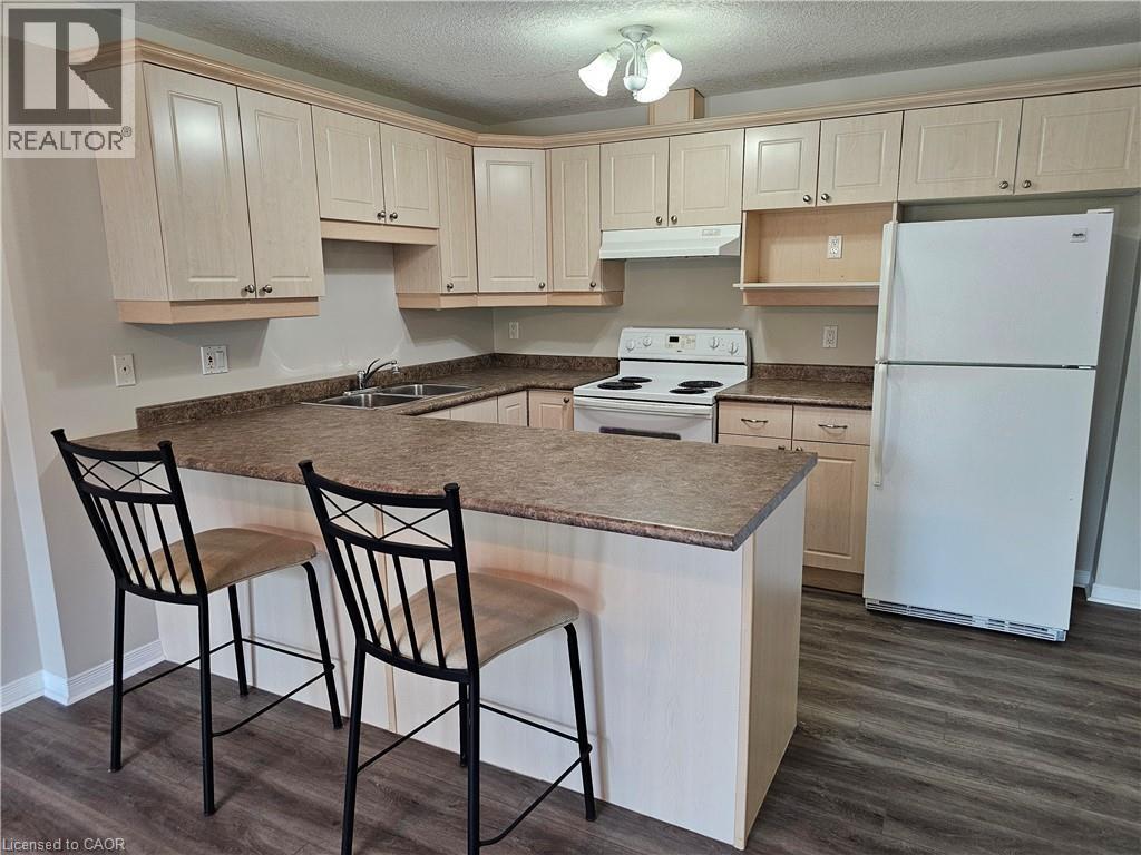 2-bedroom home for sale at 12 ST ANDREW Street Unit# 202, Port Dover ON · photo 6 of 32