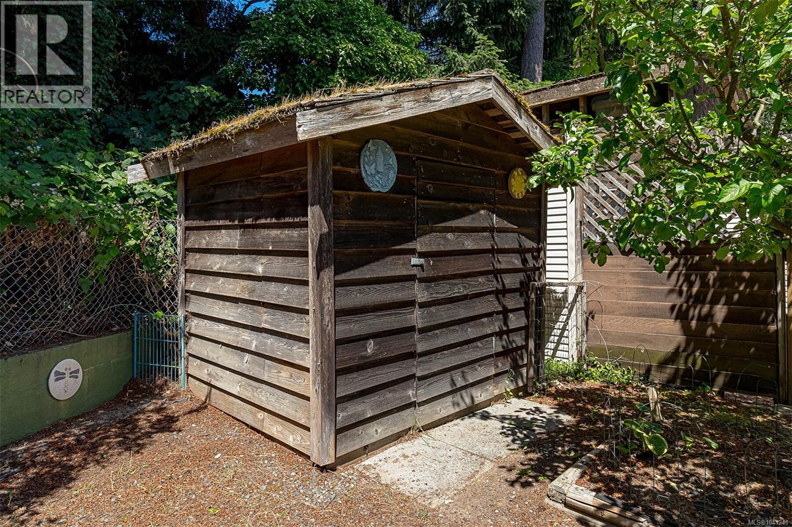 #26 2807 Sooke Lake Rd - 21