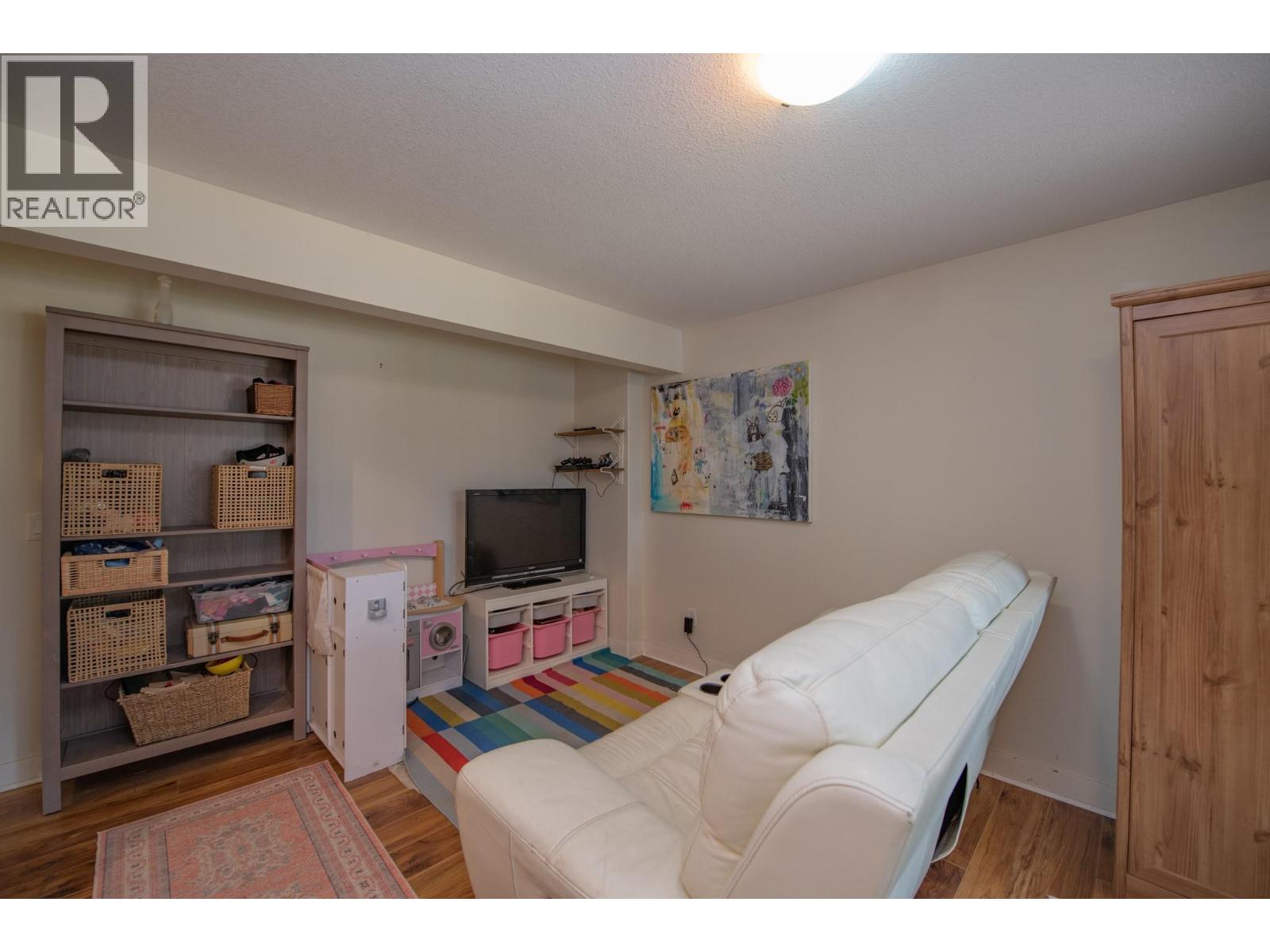 9535 Keithley Road - 12