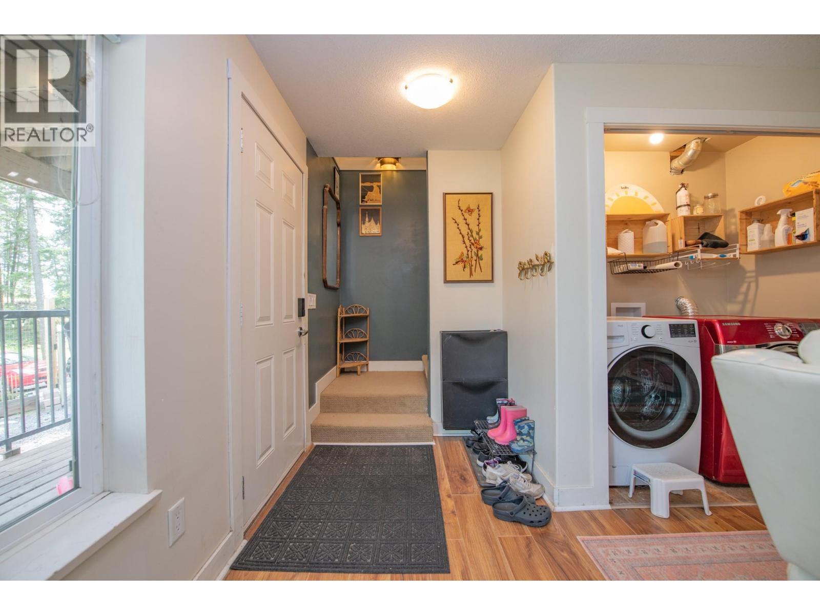 9535 Keithley Road - 8