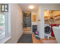Family room - 9535 Keithley Road, Vernon, BC V1H2E5 Photo 8