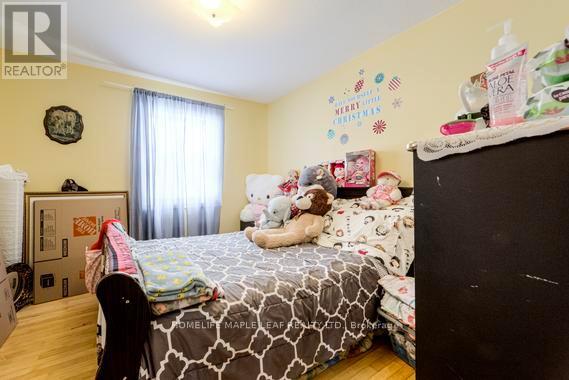 935545 AIRPORT ROAD - 11