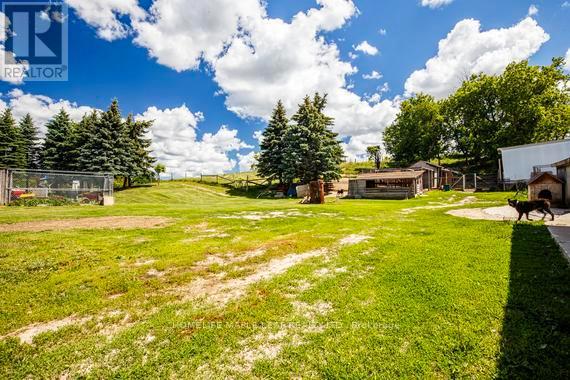 935545 AIRPORT ROAD - 21