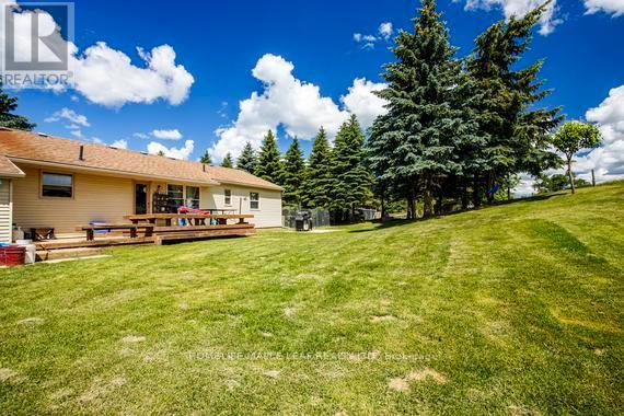 935545 AIRPORT ROAD - 24