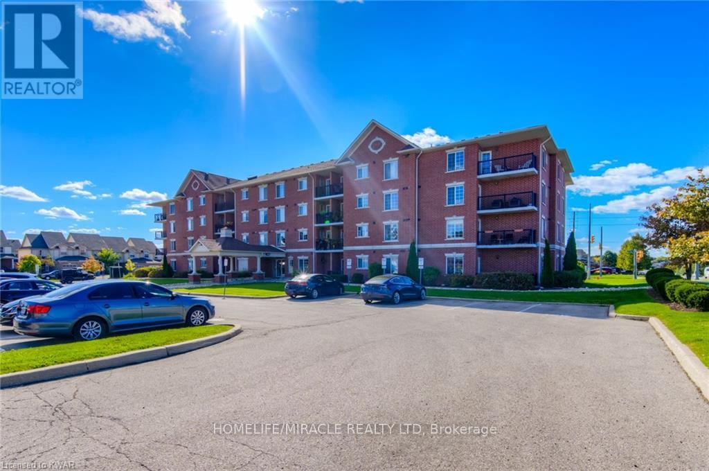 #101 415 GRANGE ROAD - 2