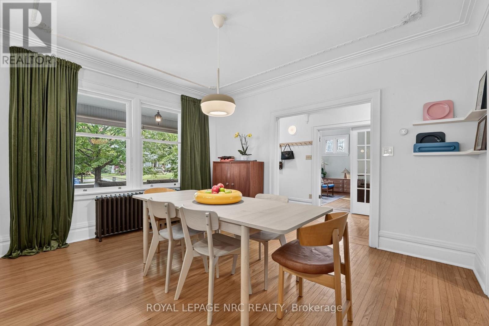 9 THAIRS AVENUE - 10
