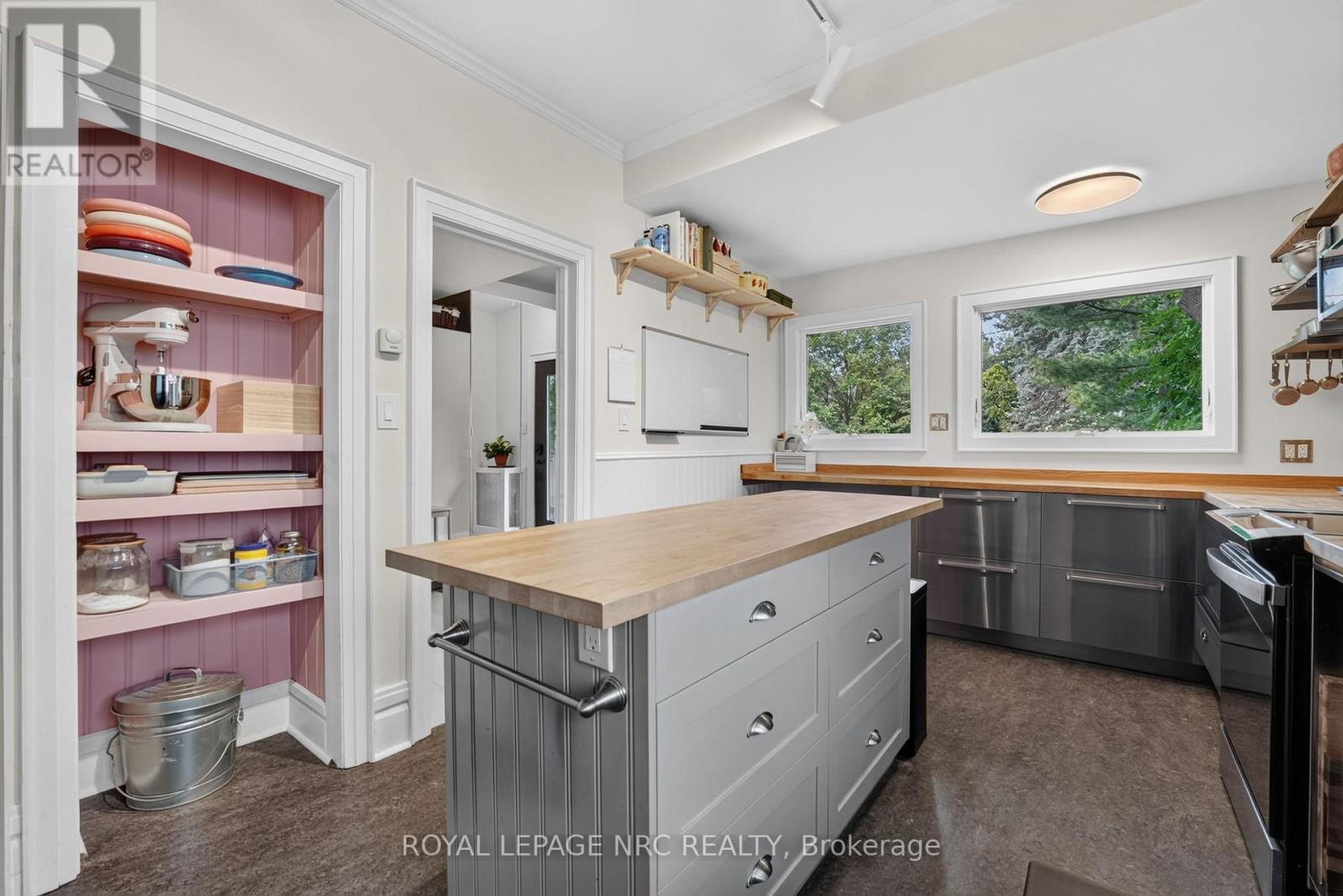 9 THAIRS AVENUE - 13