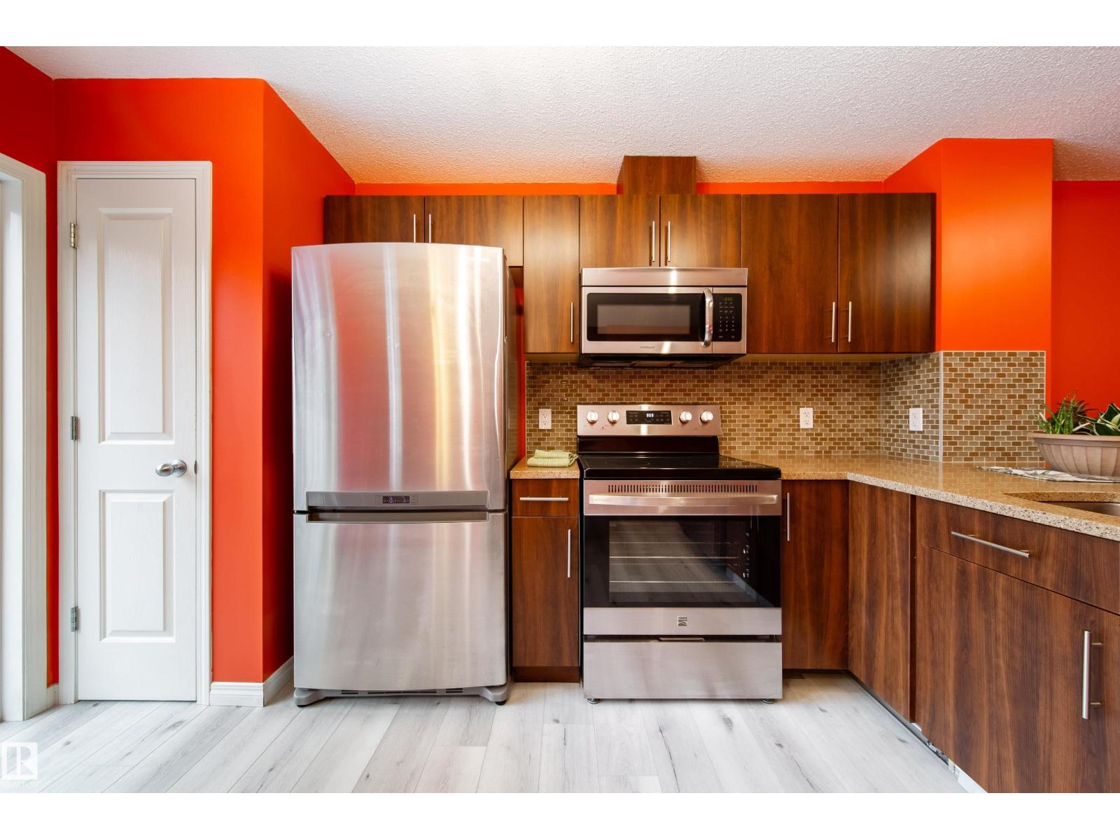 #31 460 HEMINGWAY RD NW - 17