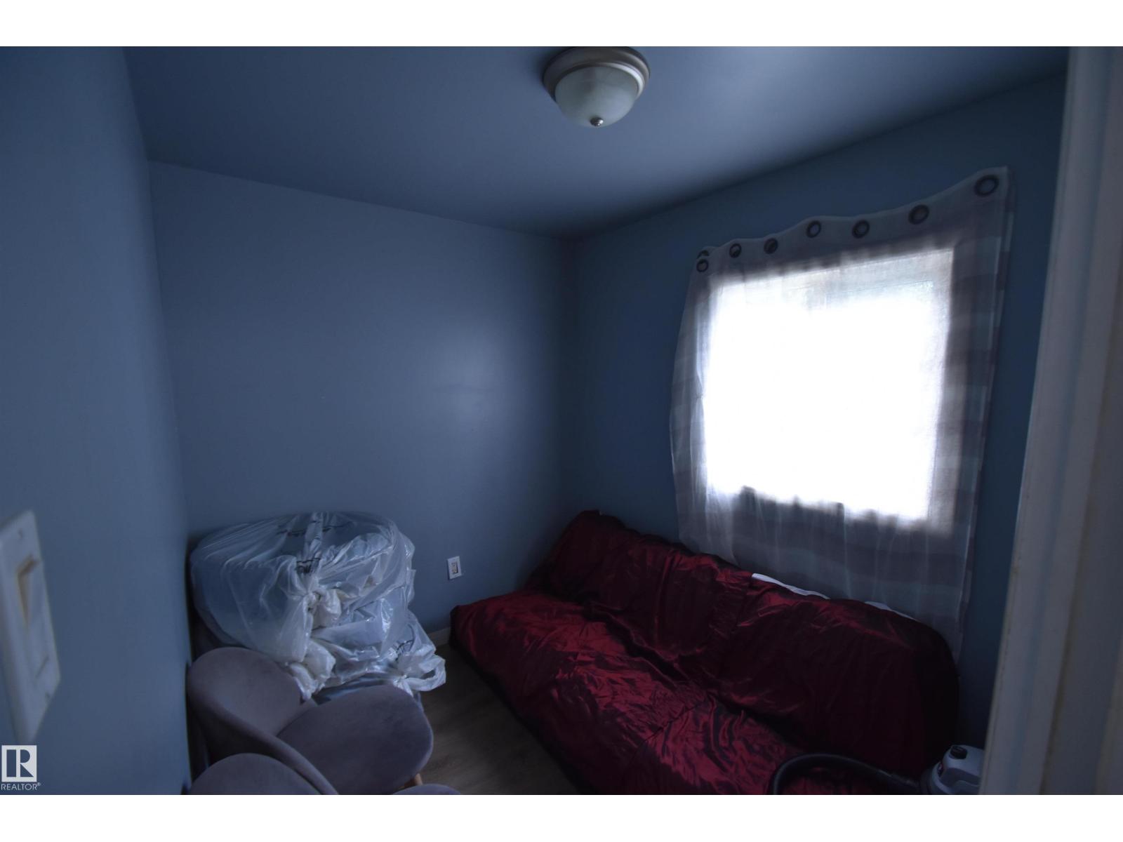 5414 54 street - 10