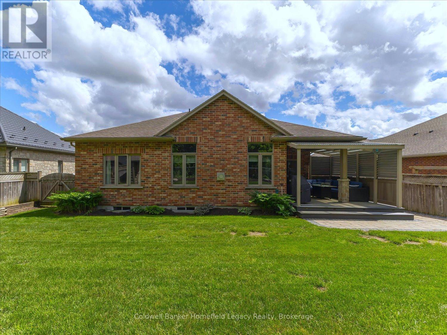 46 TRILLIUM CRESCENT - 10