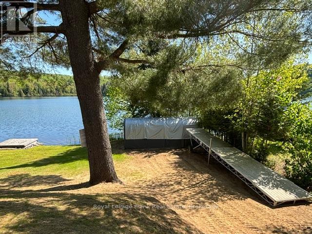 90 GOLDEN SHORES ROAD - 7