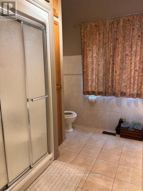 90 GOLDEN SHORES ROAD - 26
