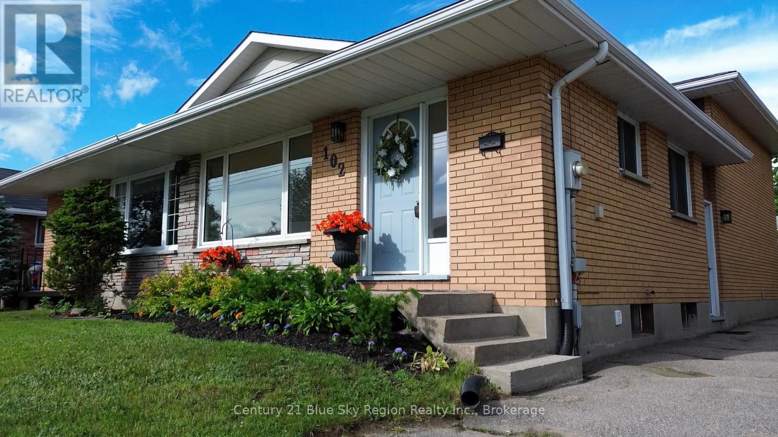 102 LEE AVENUE - 1