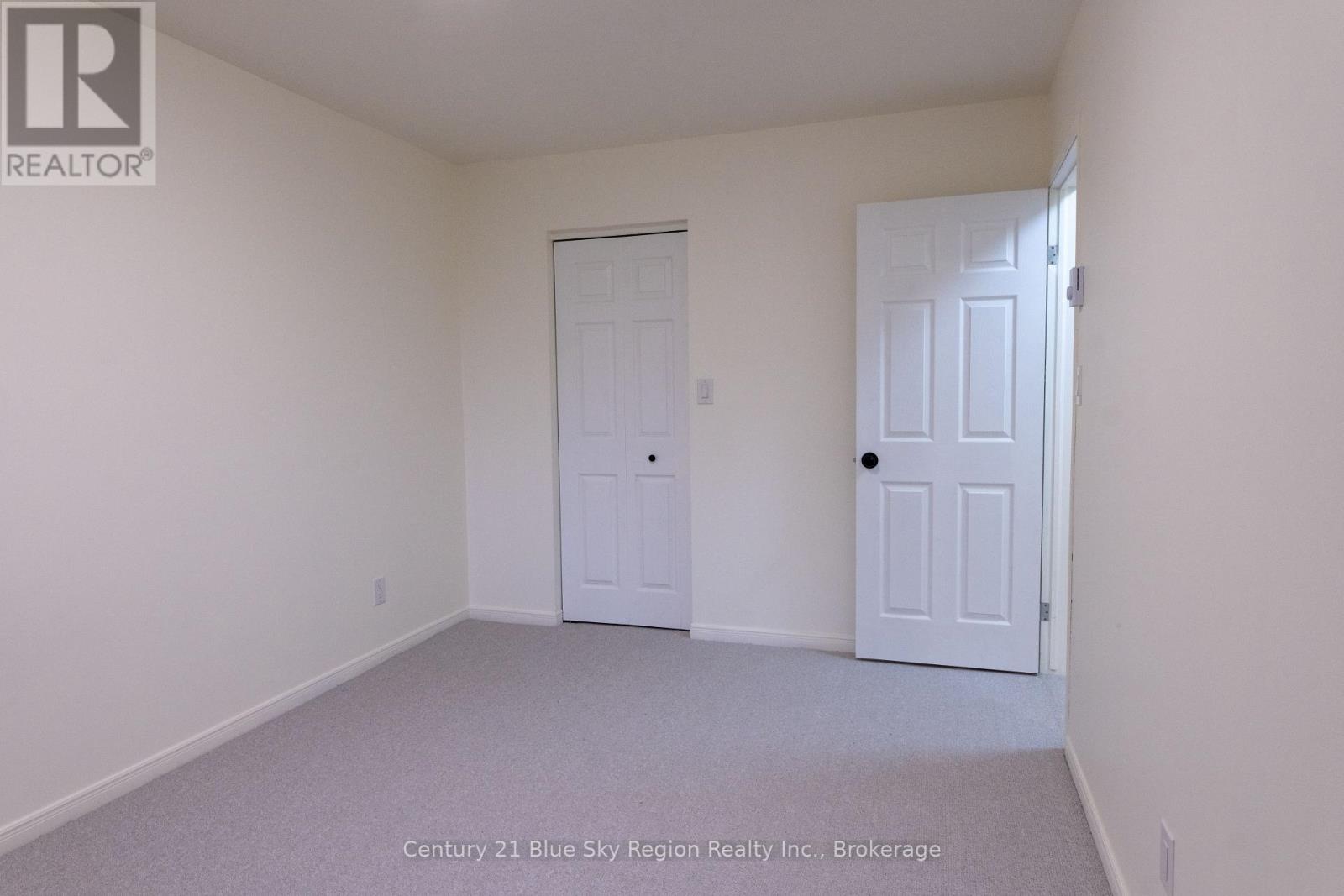 102 LEE AVENUE - 12