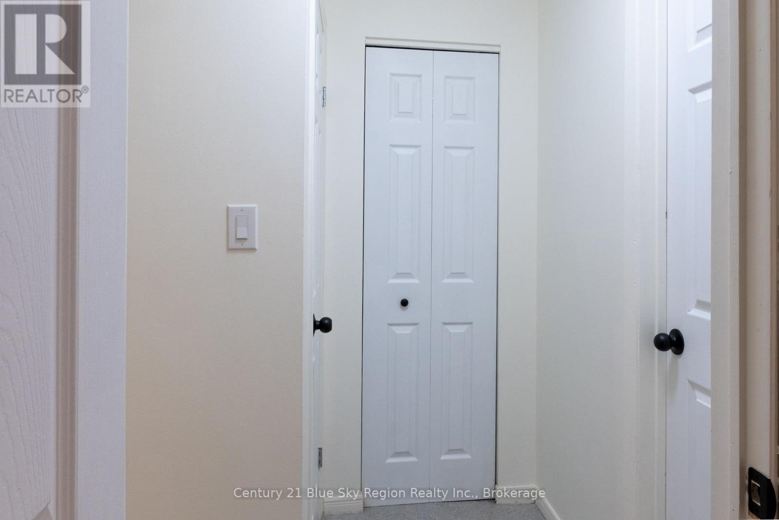 102 LEE AVENUE - 13