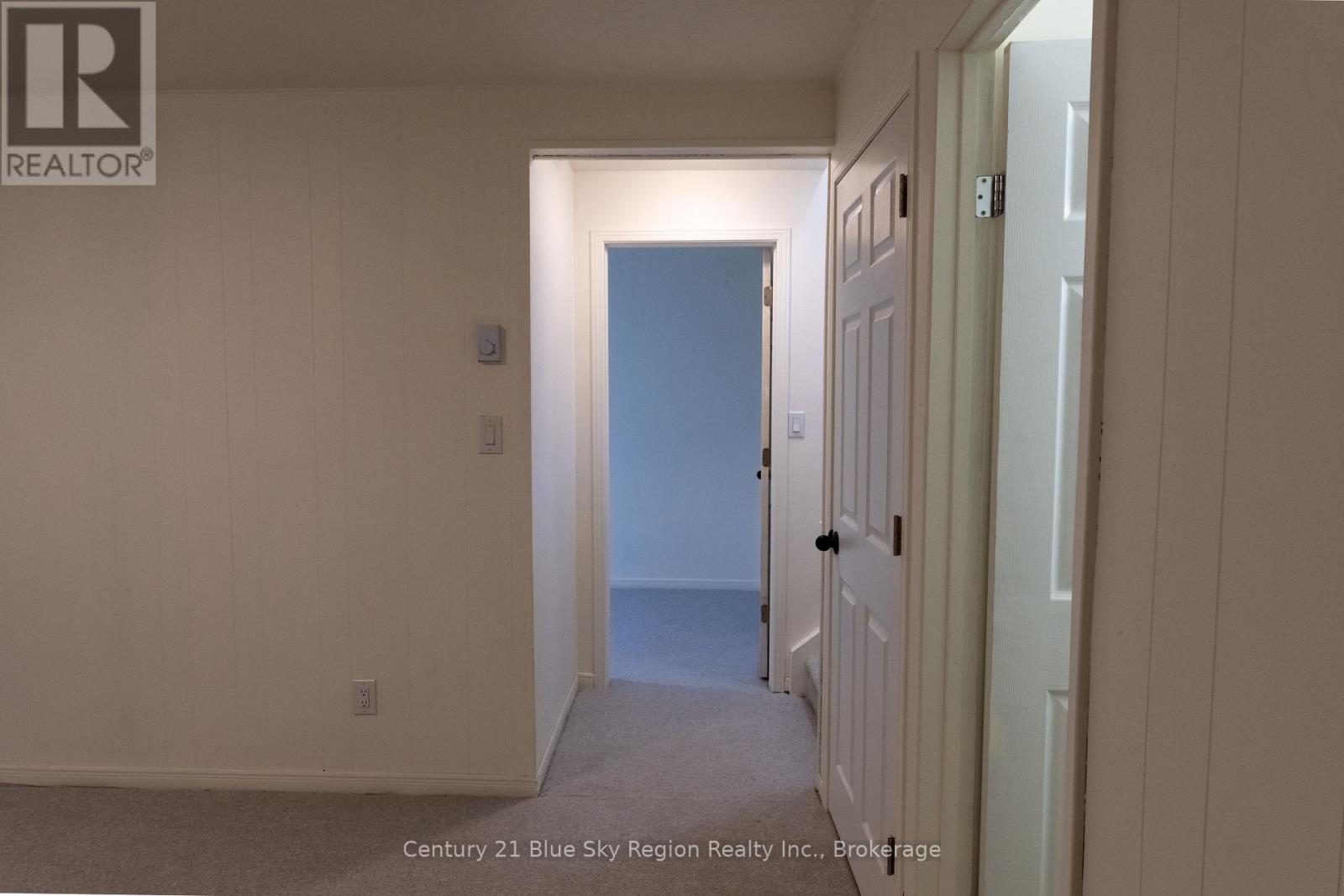 102 LEE AVENUE - 18