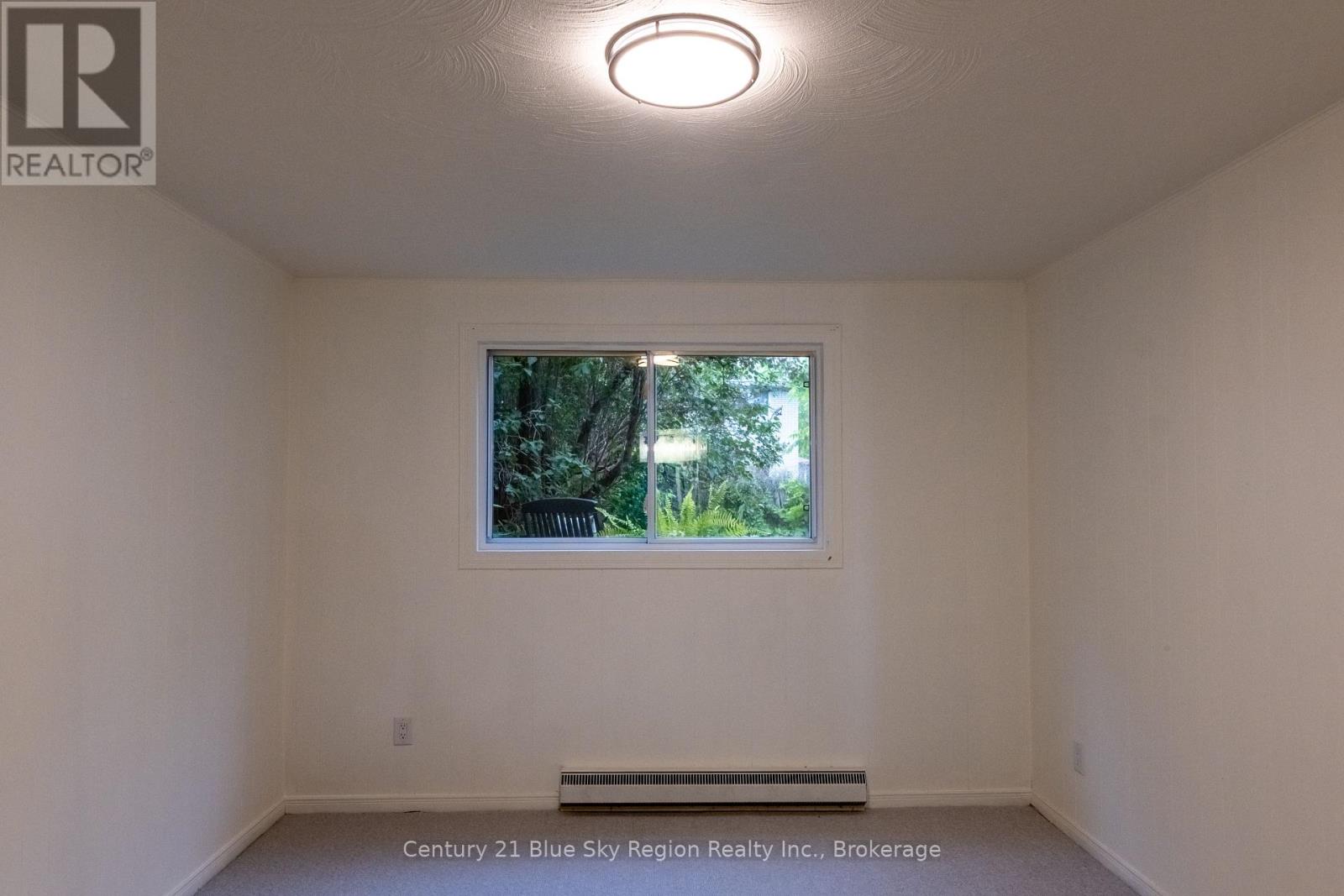 102 LEE AVENUE - 19