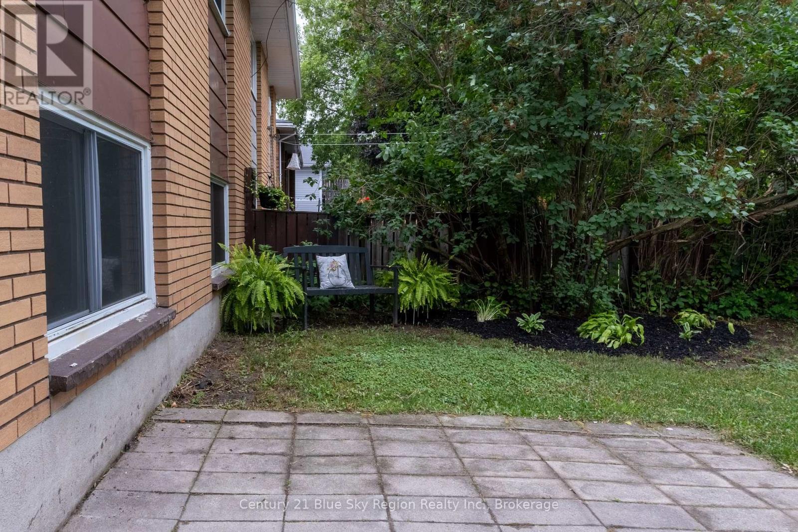 102 LEE AVENUE - 31
