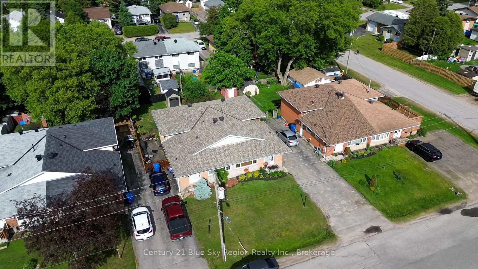 102 LEE AVENUE - 33