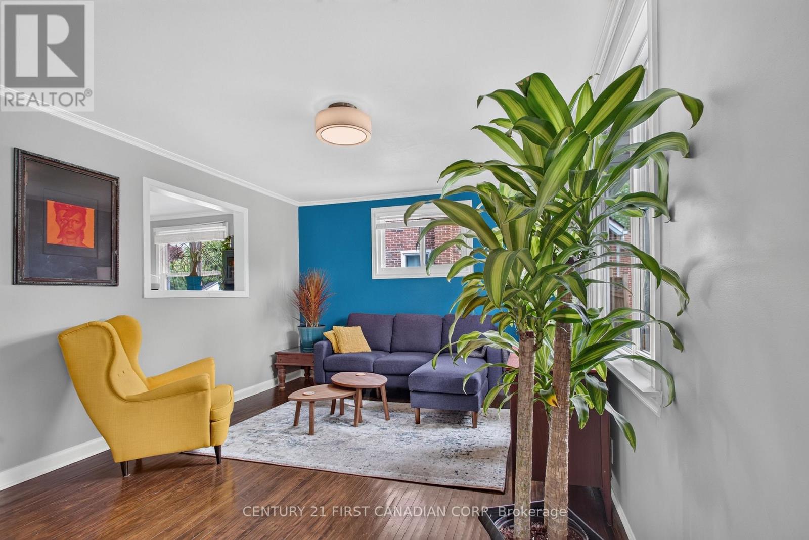 218 VANCOUVER STREET - 4