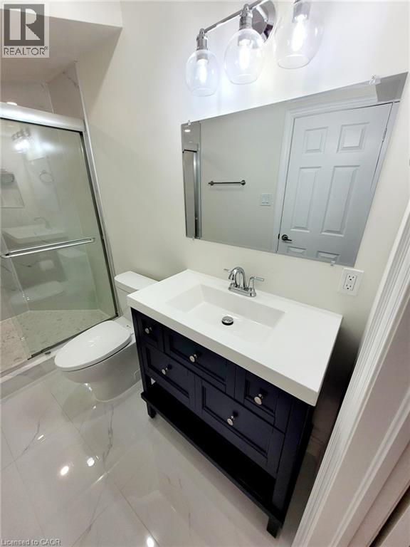 20 HIDDEN RIDGE Crescent - 25