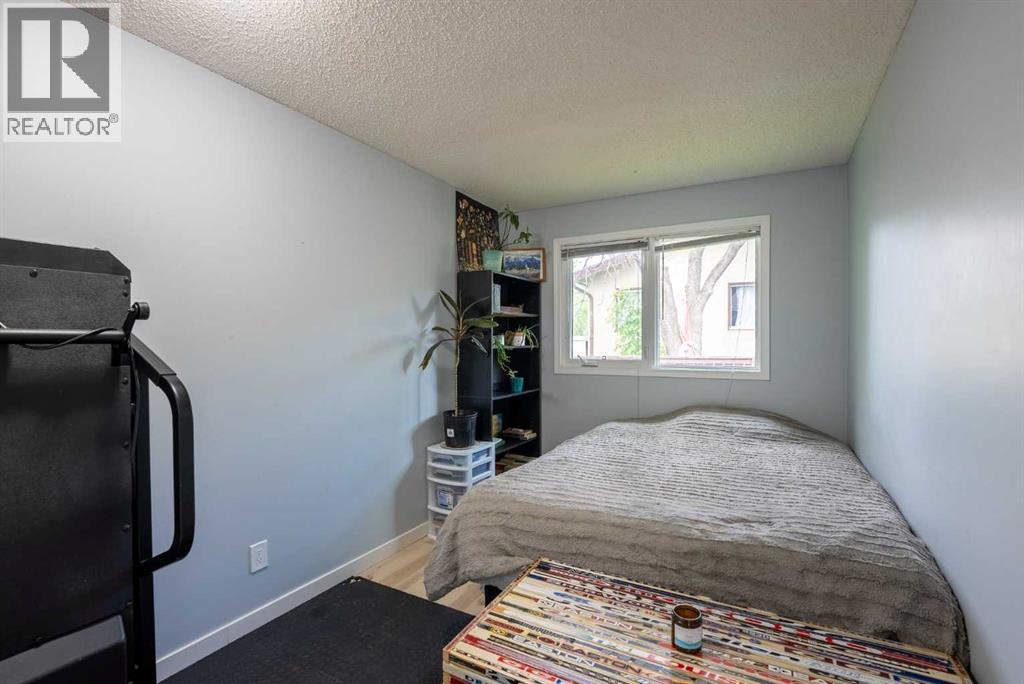 23 Dakota Road W — photo 13