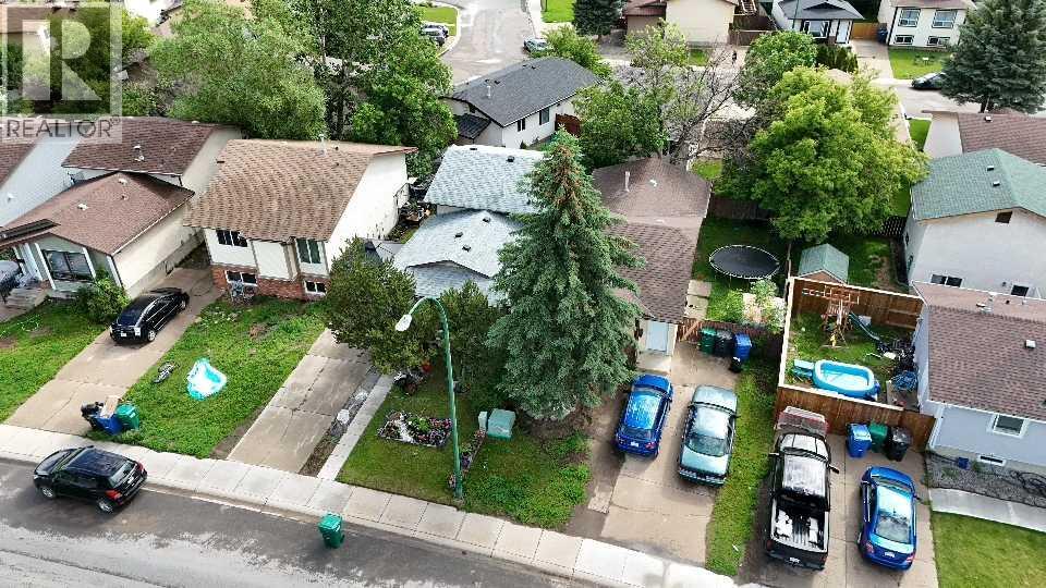 23 Dakota Road W — photo 30