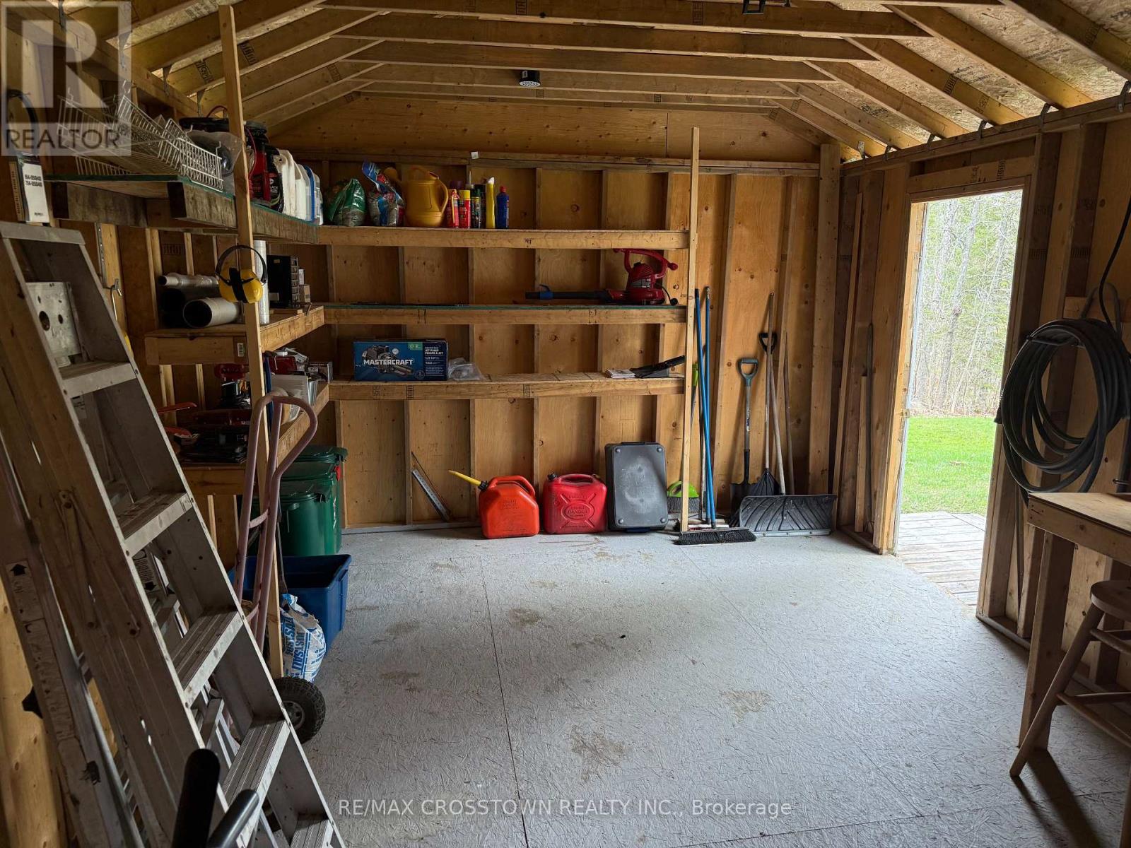 1161 UFFINGTON ROAD - 19