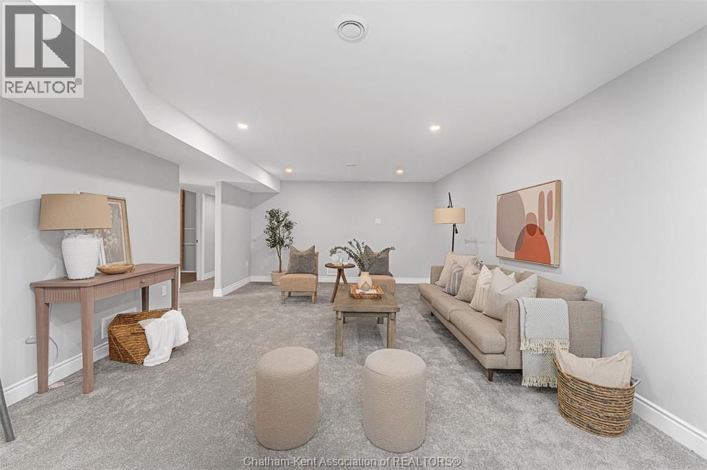 217 Worthington COURT - 24