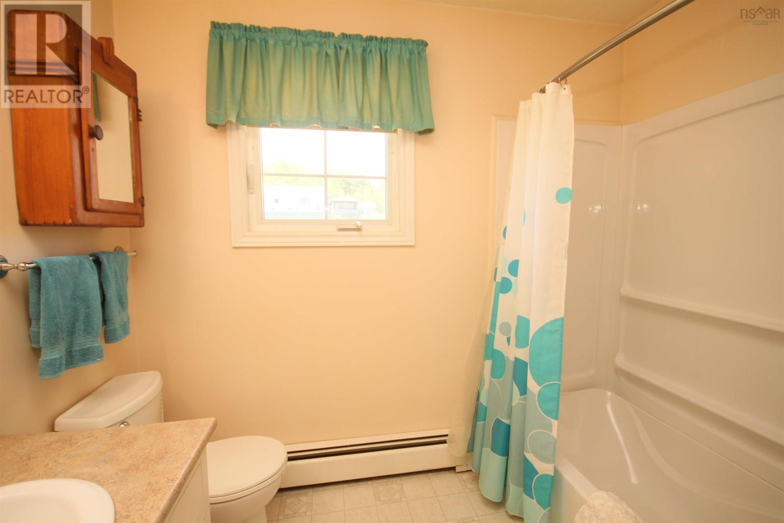 12420 Highway 4, Havre Boucher - 32