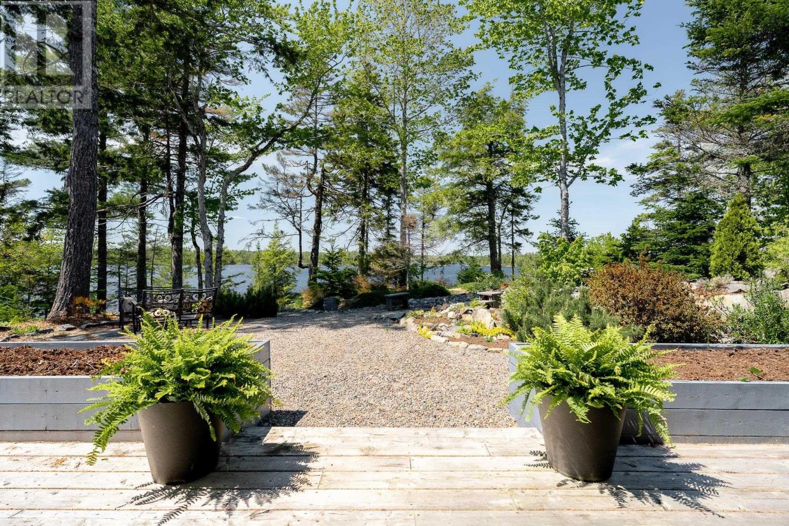 76 Heritage Way - 27