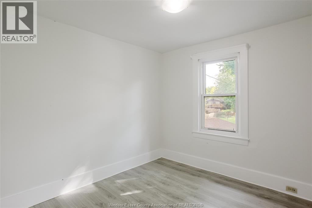 1054 GLIDDEN - 24