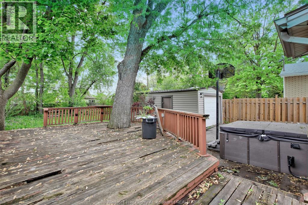 1054 GLIDDEN - 36