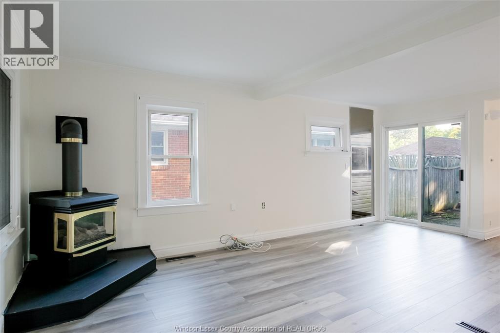 1054 GLIDDEN - 7