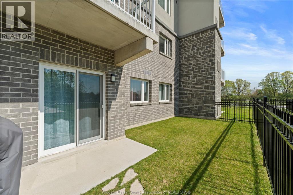 #106 1675 BANWELL ROAD - 7