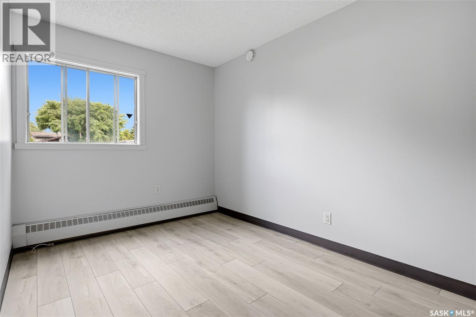 106 51 RODENBUSH DRIVE — photo 18