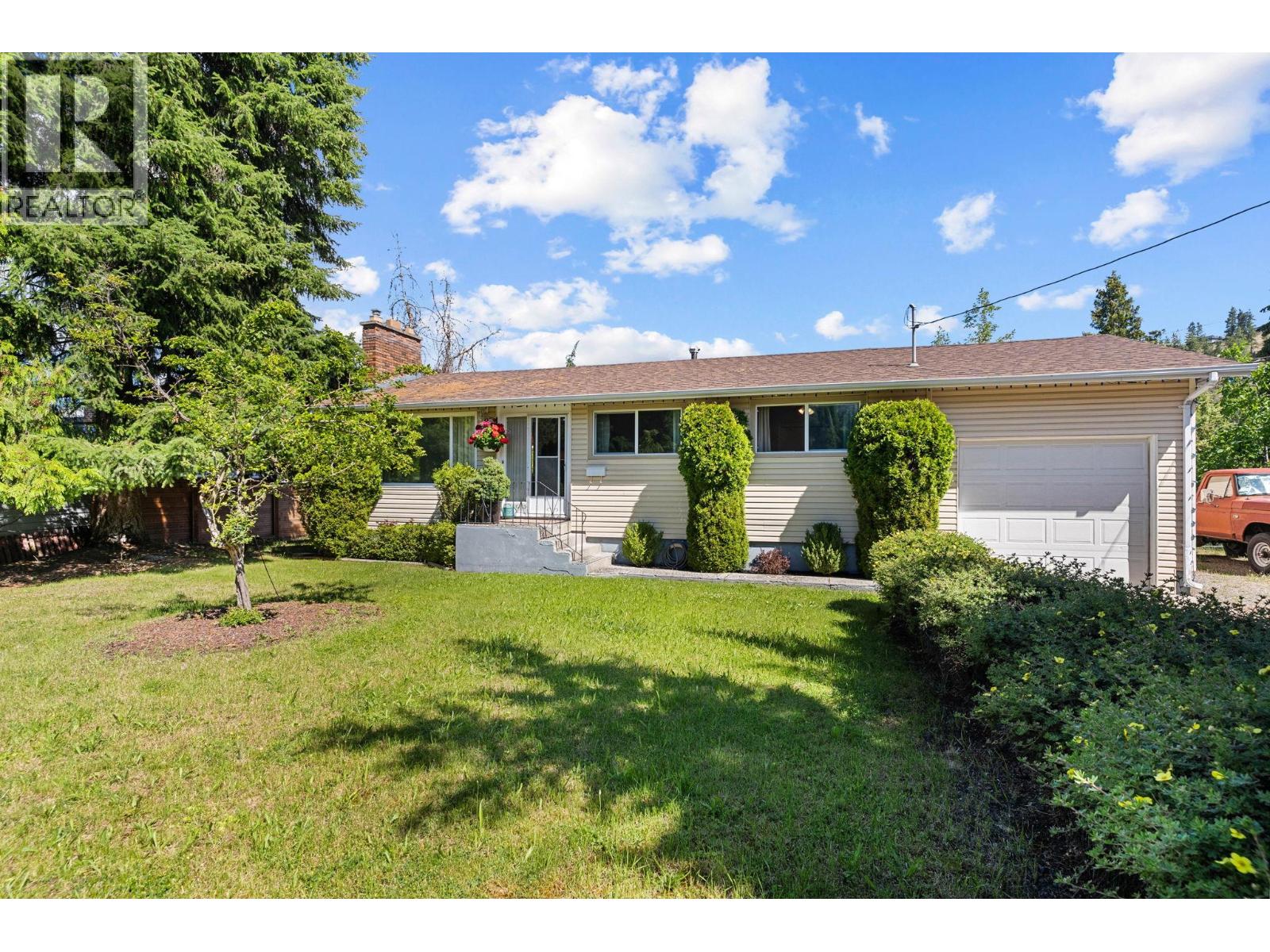 844 Hubbard Road - 1