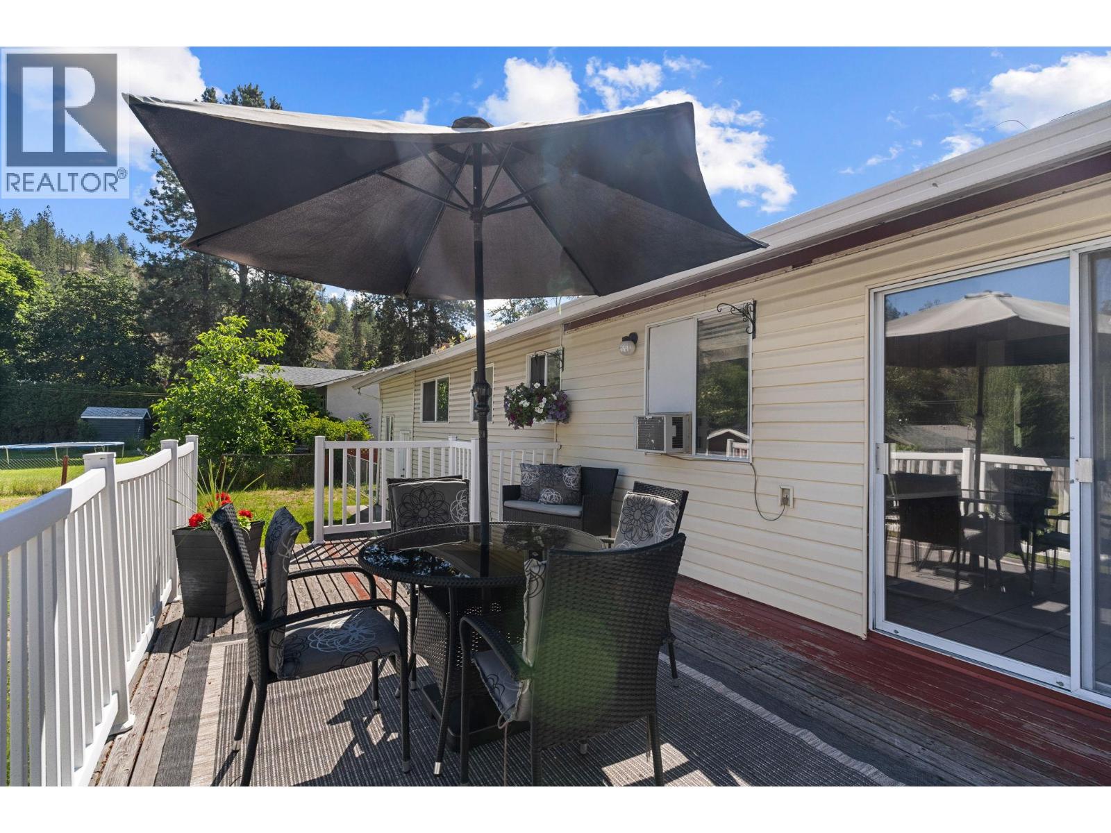 844 Hubbard Road - 10