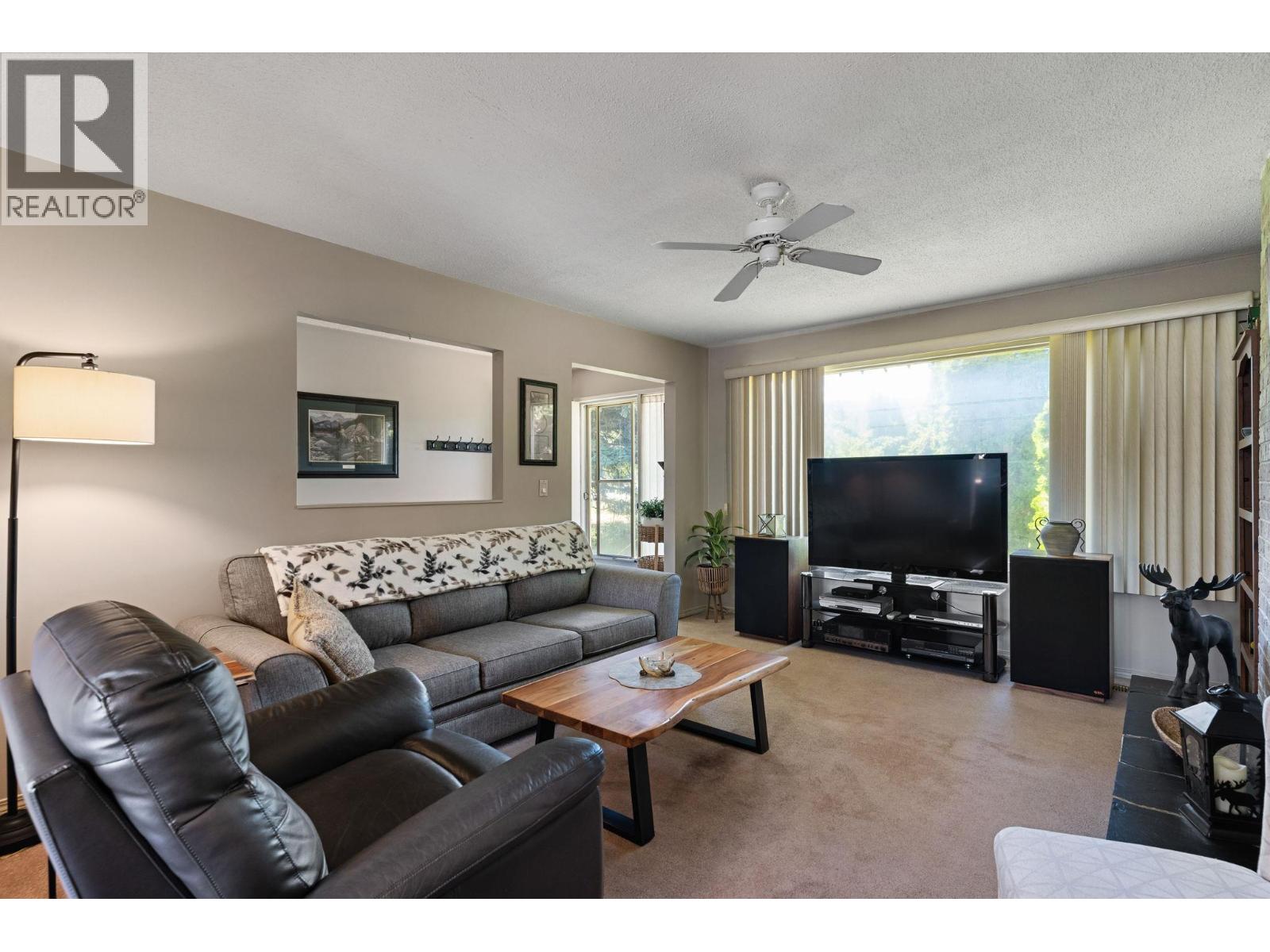 844 Hubbard Road - 3
