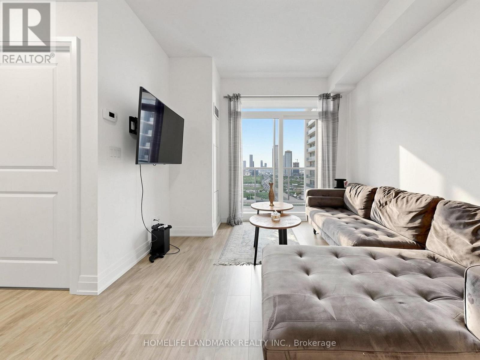 #2212 3700 HIGHWAY 7 ROAD - 4