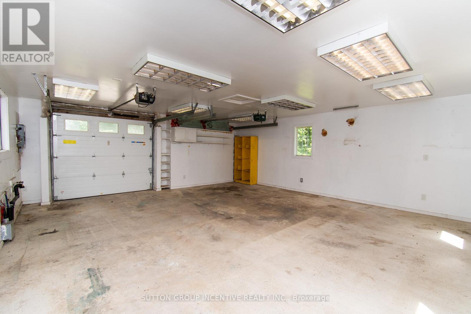 59 FOREST HILL DRIVE - 24