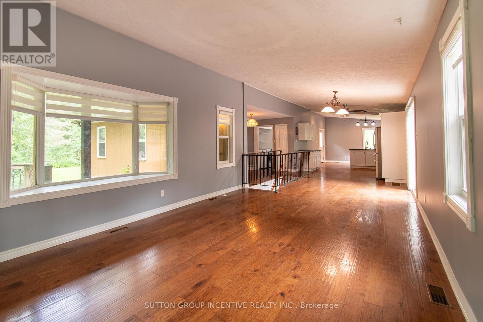 59 FOREST HILL DRIVE - 7