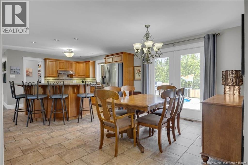 735 Hillcrest Road - Image 8