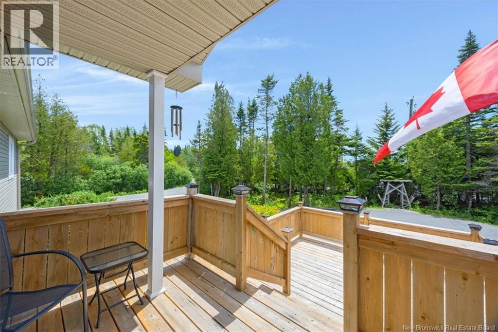 735 Hillcrest Road - 4